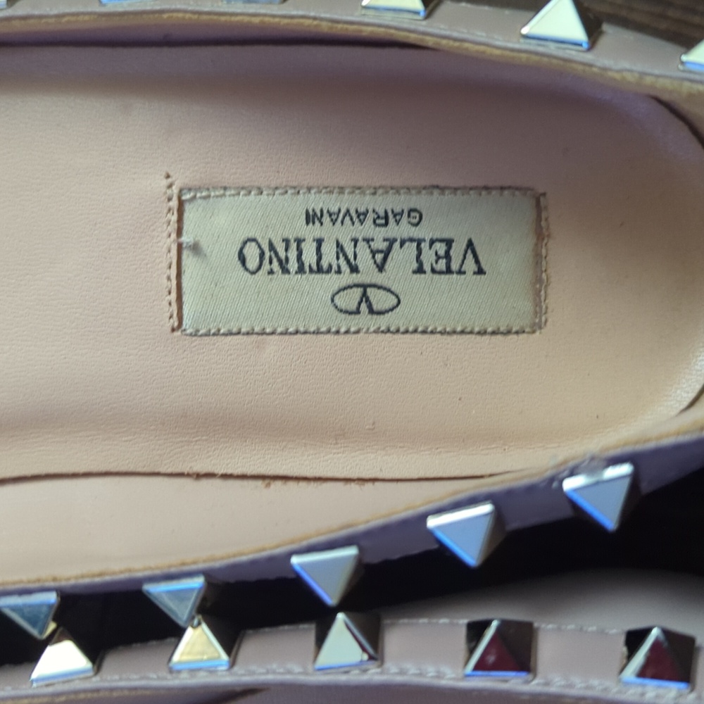 Gold Stud Flats - Picture 9 of 13
